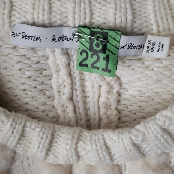 & Other Stories Chunky Cable Sweater Size XS - Picture 13 of 16